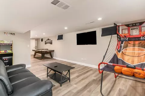649 Edgebrook Ter #1285083P, Elgin, IL 60120