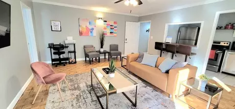 300 Peachtree St #1299424P, Atlanta, GA 30303