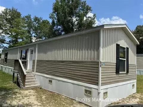 2621 Jeffersonville Rd #68, Macon, GA 31217