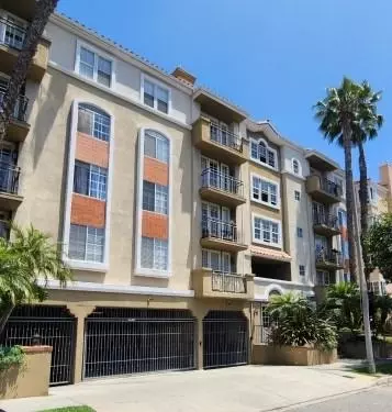 328 S Cloverdale Ave #106, Los Angeles, CA 90036