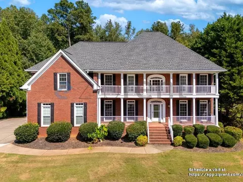 126 Laurel Ridge Dr, Alpharetta, GA 30004
