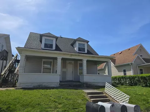 1517 12 E Washington St, Muncie, IN 47305