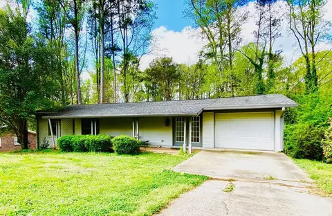 1593 Bubbling Creek Rd NE, Atlanta, GA 30319