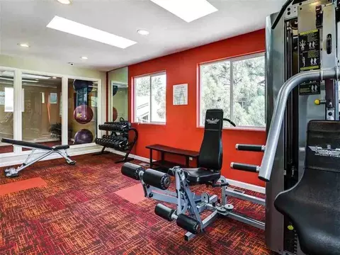 9959 E Peakview Ave, Englewood, CO 80111
