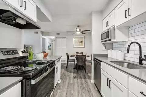 9959 E Peakview Ave, Englewood, CO 80111