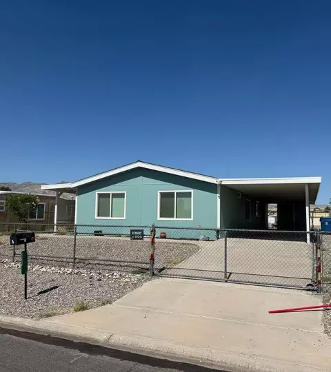807 Stahlman Dr, Bullhead City, AZ 86442