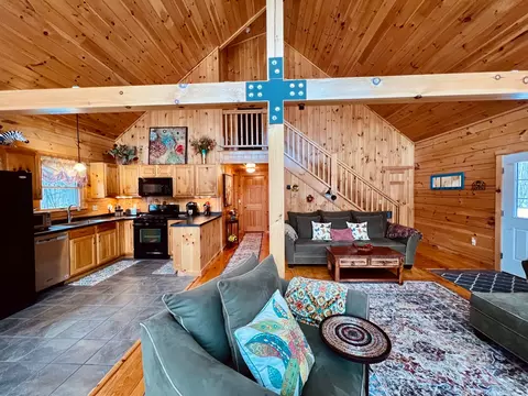 30 Glade Cir #NA, Campton, NH 03223