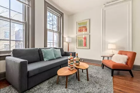 126 E 13th St #1056025P, Cincinnati, OH 45202
