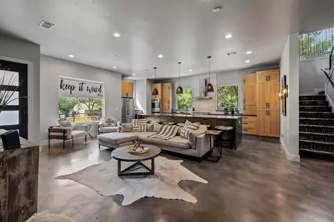 2414 Kinney Rd # A, Austin, TX 78704