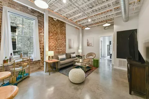 521 Saint Joseph St #1265379P, New Orleans, LA 70130
