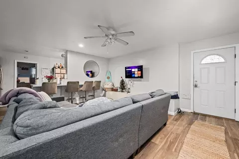 6239 Mary Lane Dr, San Diego, CA 92115
