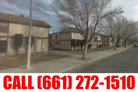 215 E Avenue Q10 #9, Palmdale, CA 93550