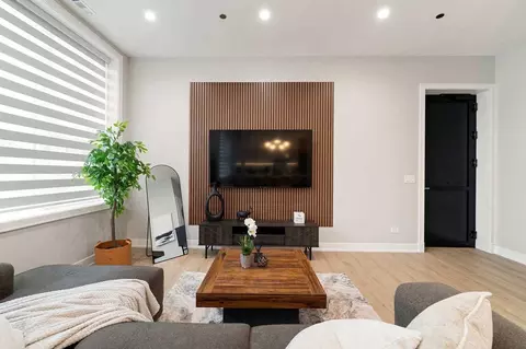 801 S Western Ave #1262785P, Chicago, IL 60612