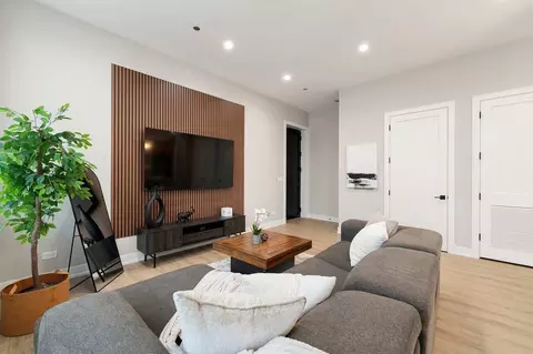 801 S Western Ave #1262785P, Chicago, IL 60612