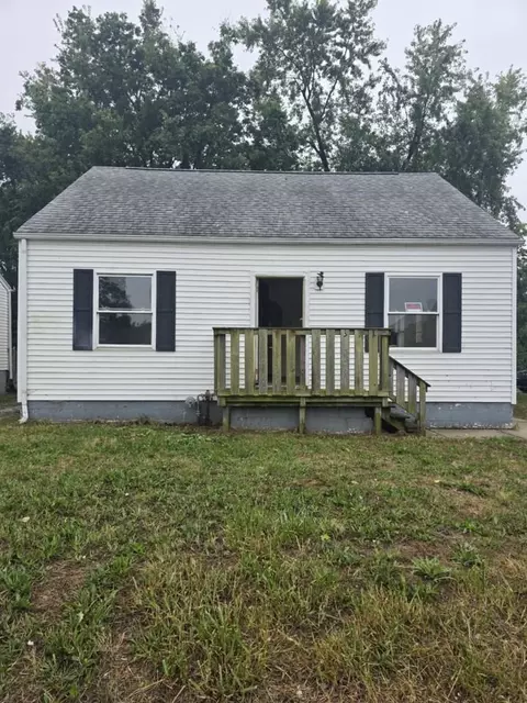 1311 E Garfield Ave, Decatur, IL 62526