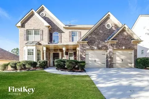 855 Stonehaven Dr, Atlanta, GA 30331
