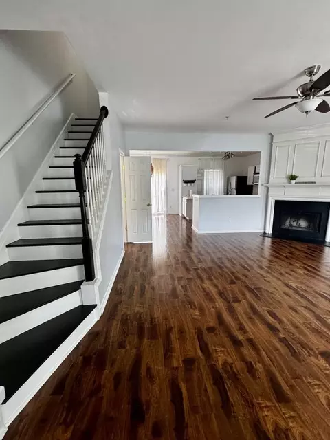 2200 Kilmington Sq, Alpharetta, GA 30009