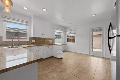 4922 64th St, San Diego, CA 92115