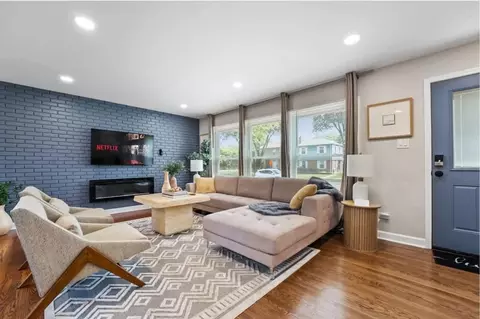 624 Norfolk Ave #1237891P, Westchester, IL 60154