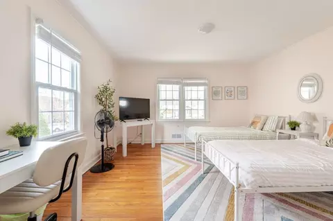 40 Clark Pl #1225821P, Port Chester, NY 10573