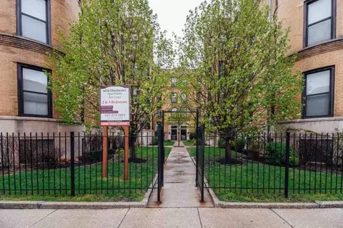 6216 S Dorchester Ave #4W, Chicago, IL 60637