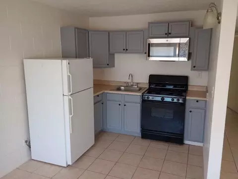 401 N D St #15, Eloy, AZ 85131