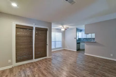 1906 Emerald Pl #1214, Arlington, TX 76011