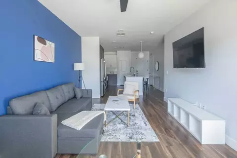 688 W 1st St #1263086P, Tempe, AZ 85281