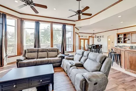 811 Mallard Pointe Dr #1301582P, Cedar Hill, TX 75104