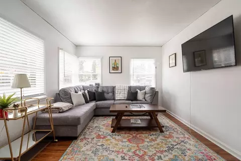 825 SE 49th Ave #1309887P, Portland, OR 97215