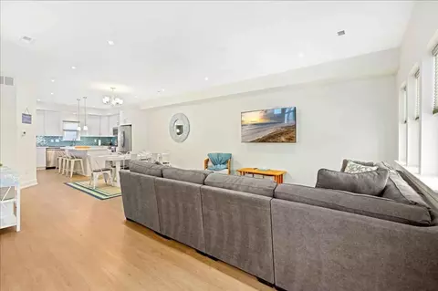 1 N Austin Ave #1308998P, Ventnor City, NJ 08406