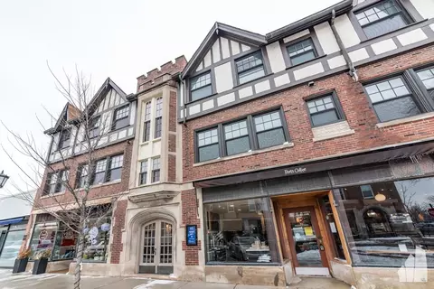 545 Chestnut St #545-303, Winnetka, IL 60093