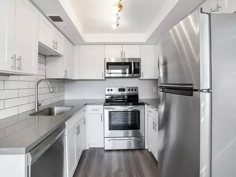 225 N Gilbert Rd, Mesa, AZ 85203
