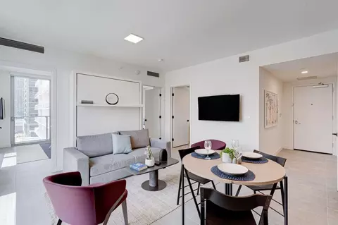 300 NE 2nd Ave #1058673P, Miami, FL 33132