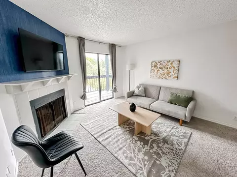 1071 Clayton Ln #1256103P, Austin, TX 78723