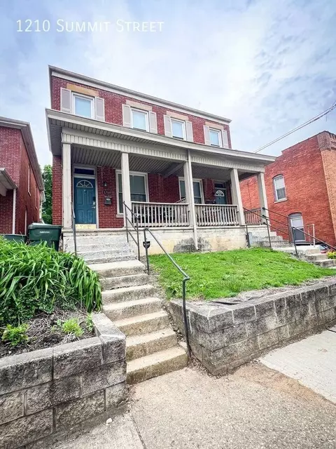 1210 Summit St, Columbus, OH 43201