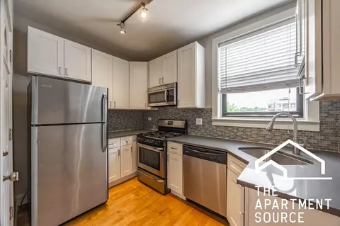 2325 N Rockwell St #A3, Chicago, IL 60647