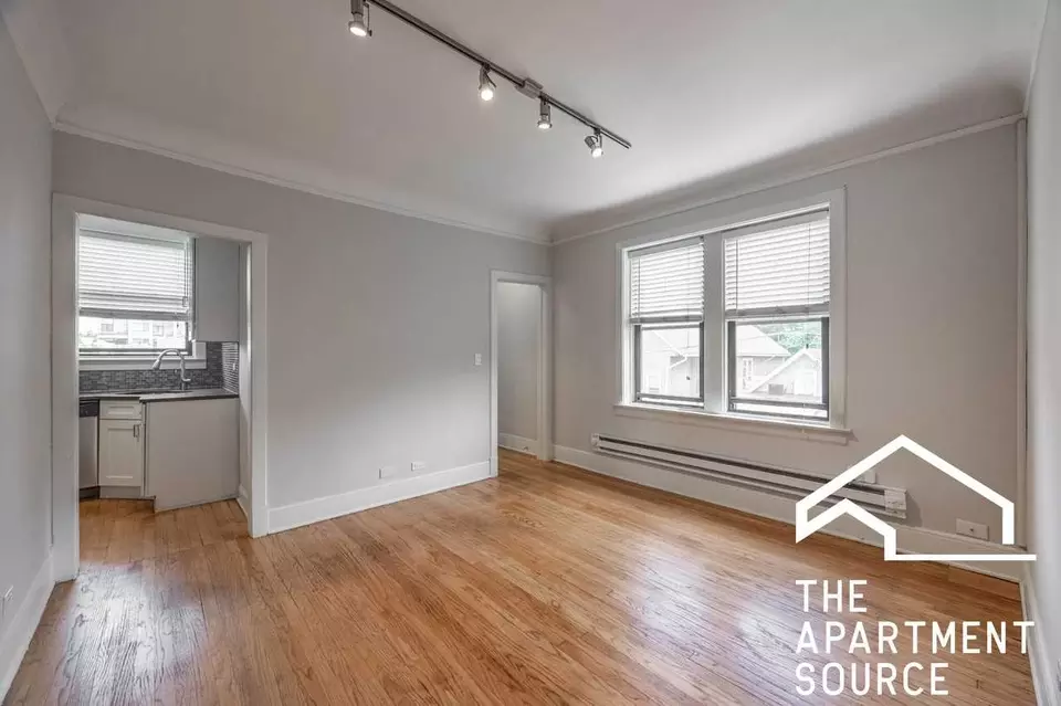  2325 N Rockwell St #A3, Chicago, IL 60647 photo 4