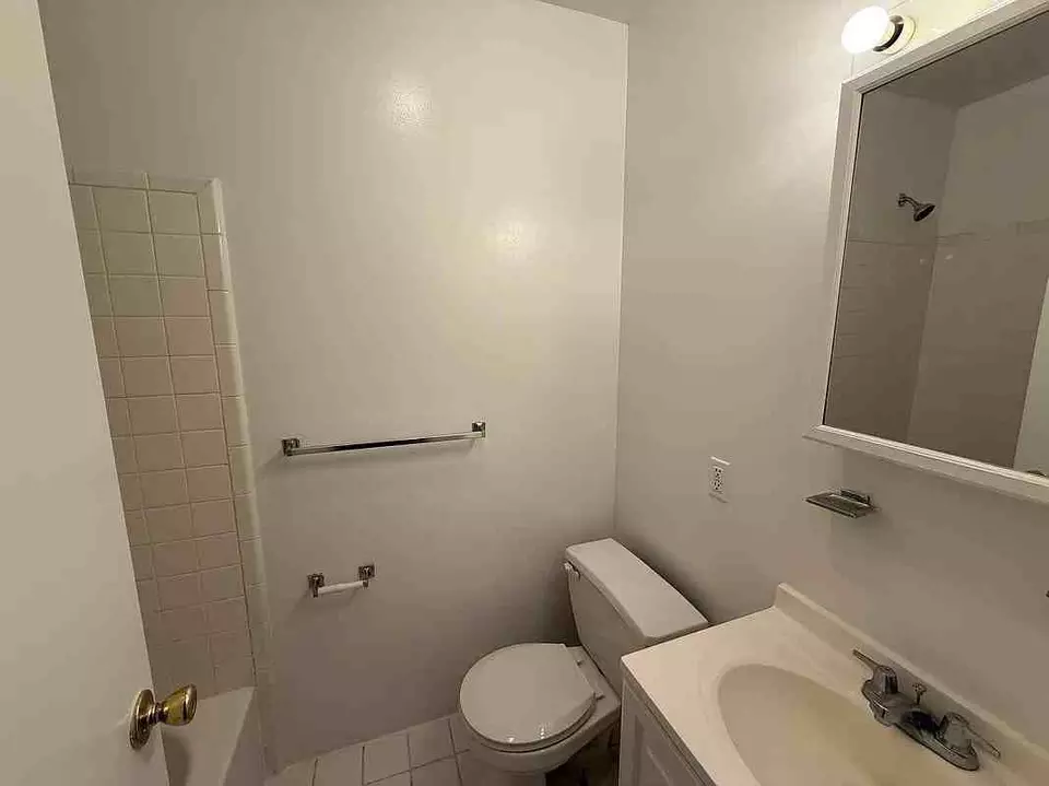  628 10th Ave #4S, New York, NY 10036 photo 5