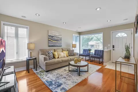 7001 W Summerdale Ave #1296508P, Chicago, IL 60656