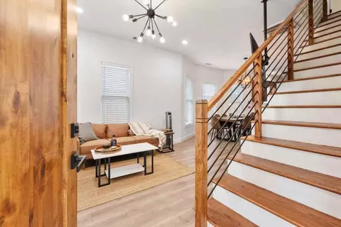 921 E Hattie St #1301587P, Fort Worth, TX 76104