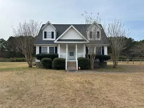150 Morristown Rd, Stella, NC 28582