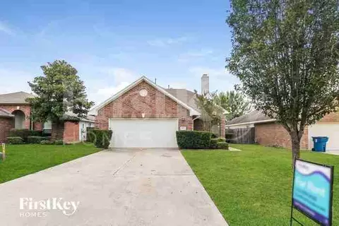 18490 Sunrise Pines Dr, Montgomery, TX 77316