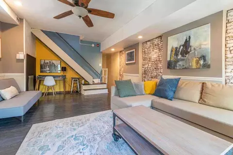 1136 Rodman St #1314941P, Philadelphia, PA 19147