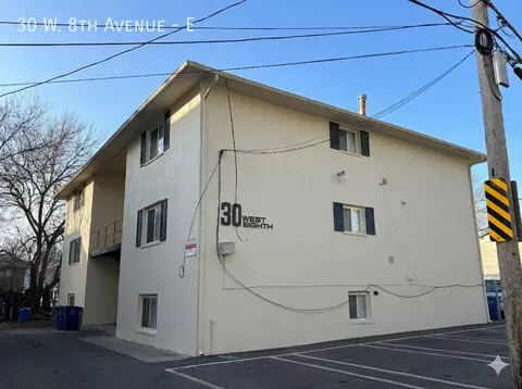 30 W 8th Ave #E, Columbus, OH 43201