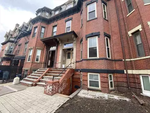 92 Pleasant St, Boston, MA 02125