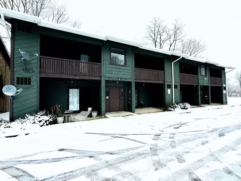 1410 W White River Blvd #16, Muncie, IN 47303