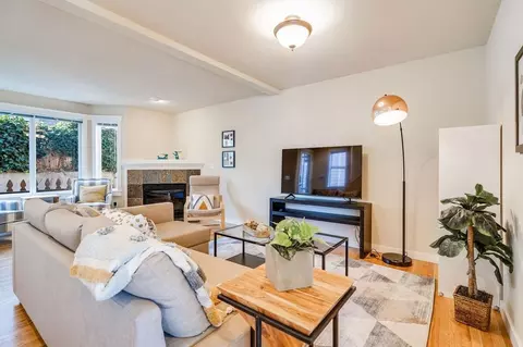 219 Nickerson St #1036023P, Seattle, WA 98109