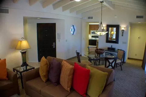 6302 E Camelback Rd #1267322P, Scottsdale, AZ 85251