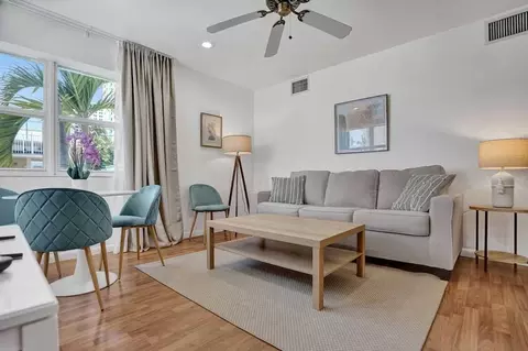 851 N Surf Rd #1312651P, Hollywood, FL 33019